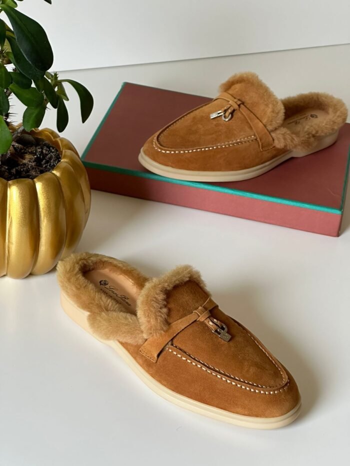 LORO PIANA FUR - Image 3