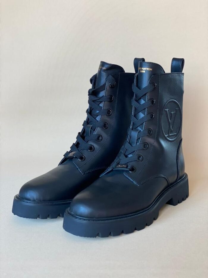 LOUIS VUITTON BOOT - Image 4