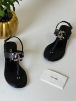 CHANEL - Image 2