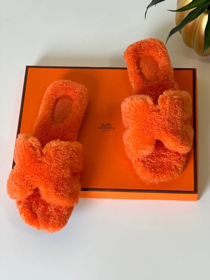 NEW HERMES FUR - Image 7