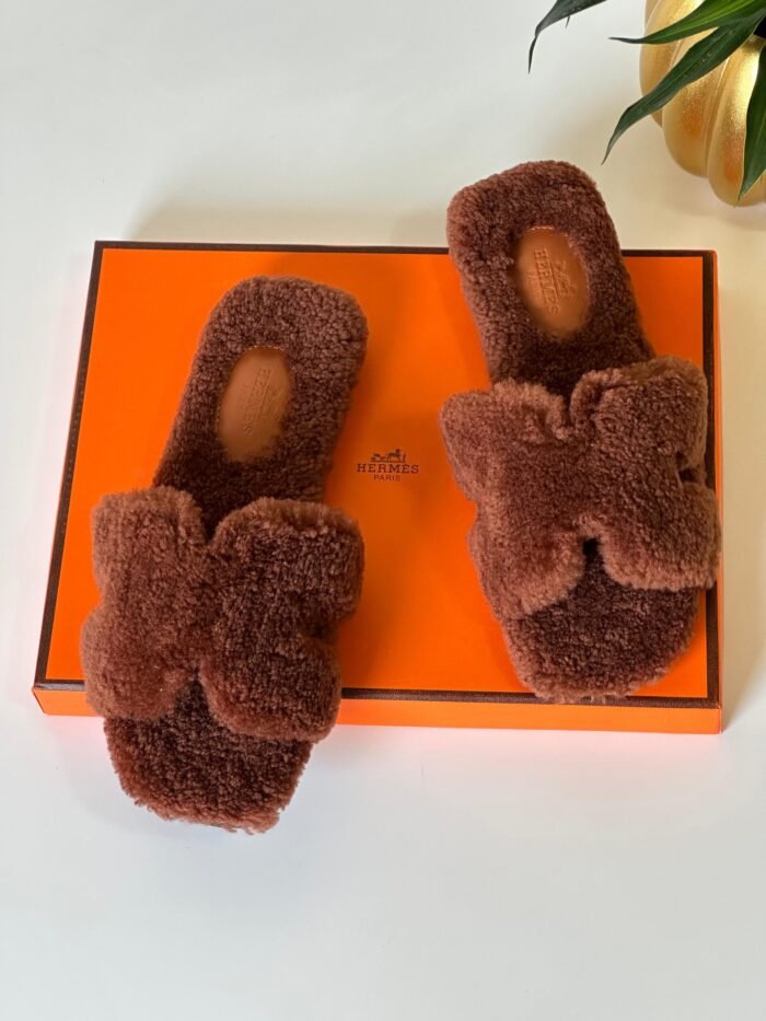 NEW HERMES FUR - Image 5