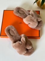NEW HERMES FUR - Image 2