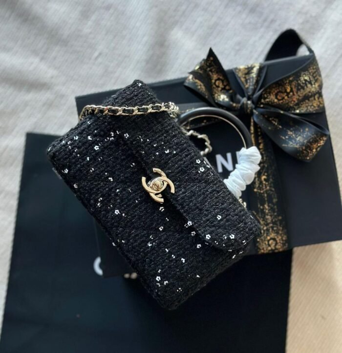 CHANEL 17CM - Image 2