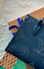 LOUIS VUITTON ONTHEGO 25CM - Image 4