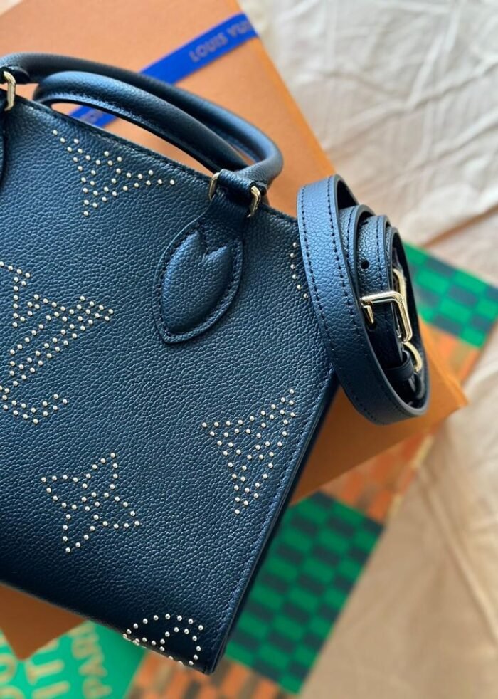 LOUIS VUITTON ONTHEGO 25CM - Image 3
