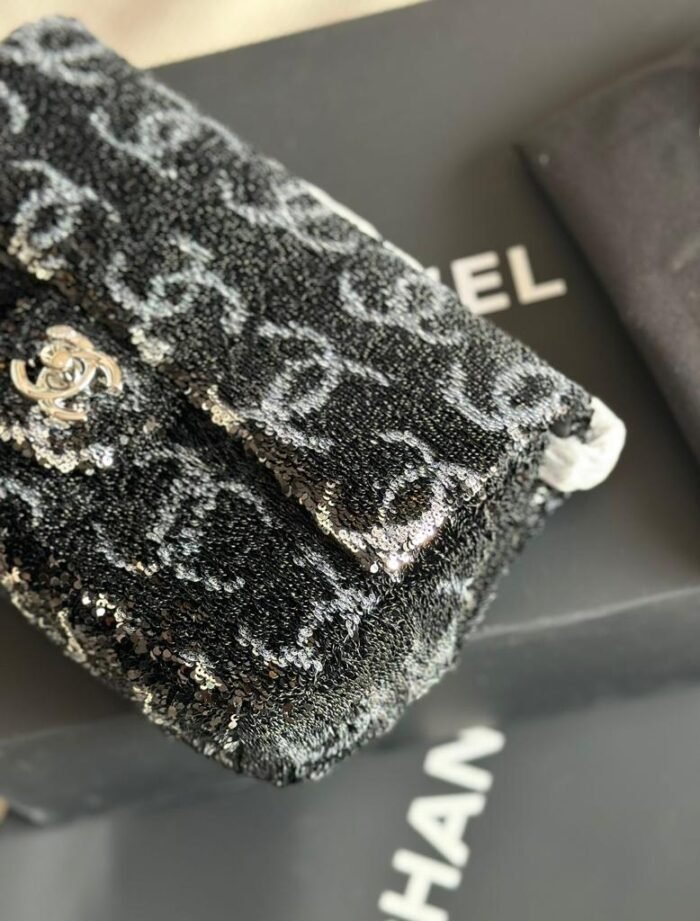 CHANEL 20CM - Image 4