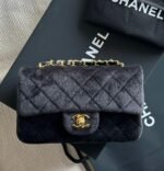 CHANEL VELVET 20CM