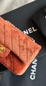 ⁦CHANEL VELVET 20CM⁩ - الصورة ⁦4⁩