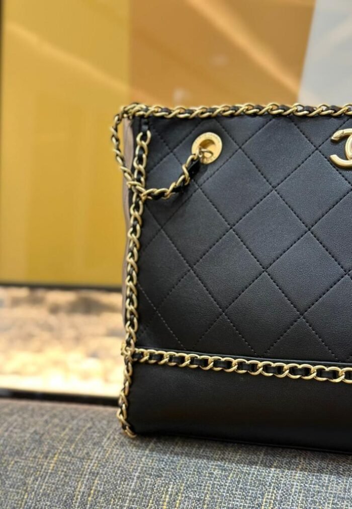 CHANEL 30 CM - Image 3