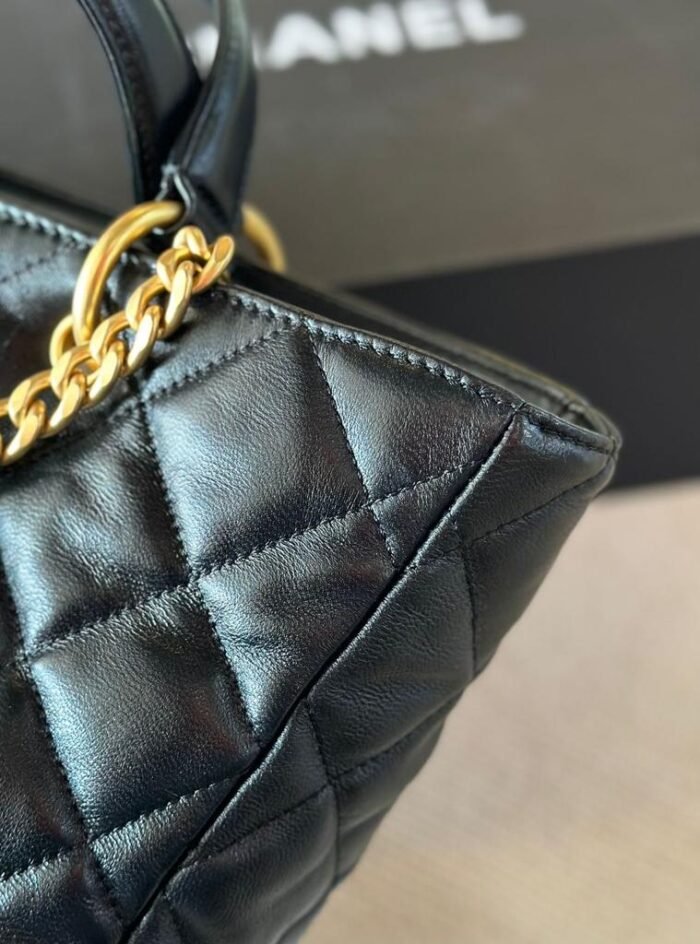 CHANEL BAG 27CM - Image 4
