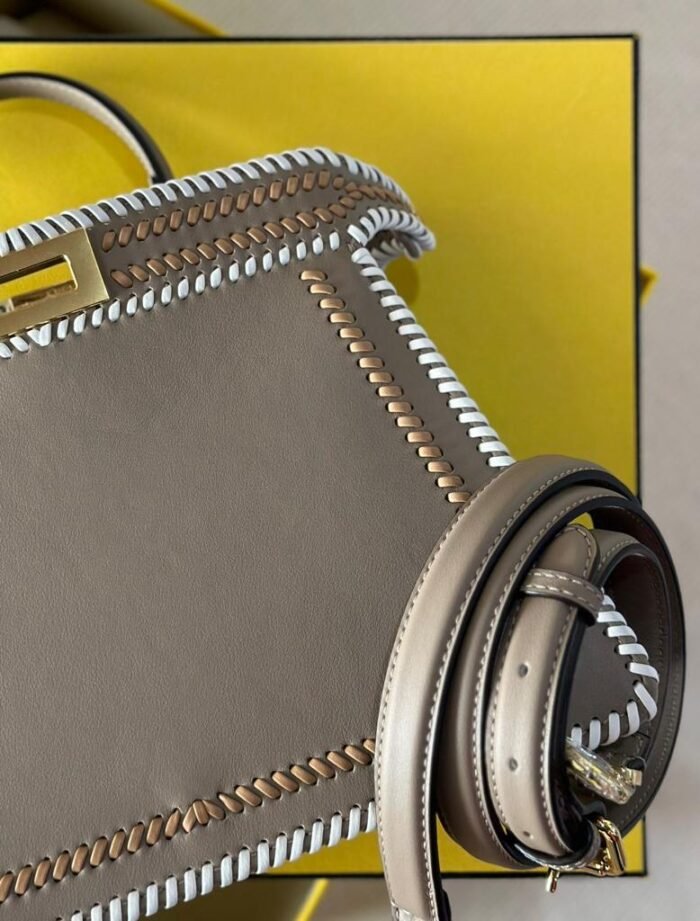⁦FENDI PEEKABOO 27CMV⁩ - الصورة ⁦3⁩