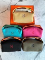 HERMES 22 CM