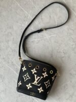LOUIS VUITTON Nano Noé - Image 2