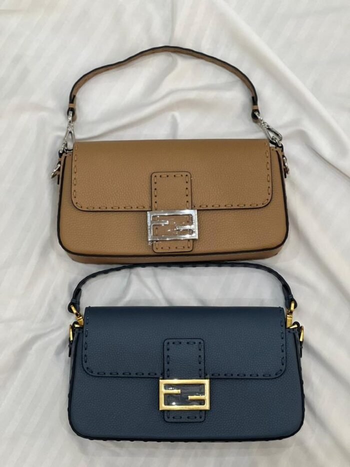 ⁦FENDI BAGUETTE 26cm⁩ - الصورة ⁦1⁩
