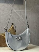 VALENTINO GARAVANI VSLING SHOULDERS BAG