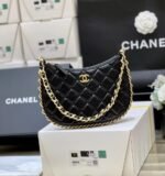 CHANEL NEW SHOULDER BAG