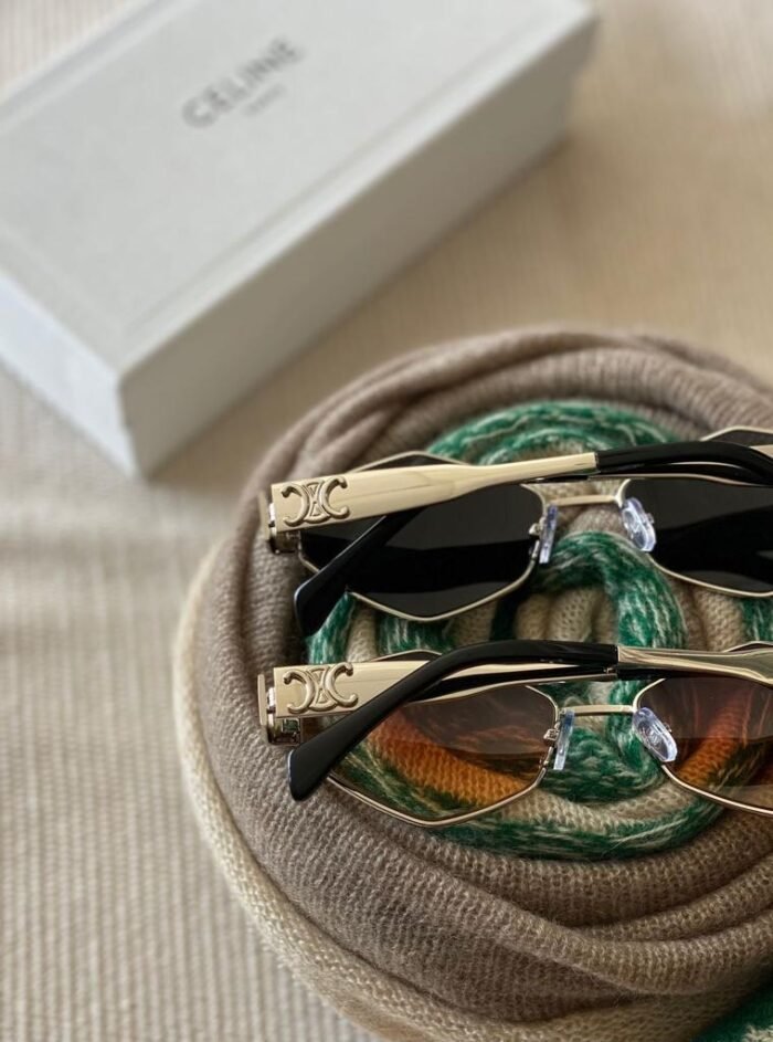 CELINE SUNGLASSES - Image 2