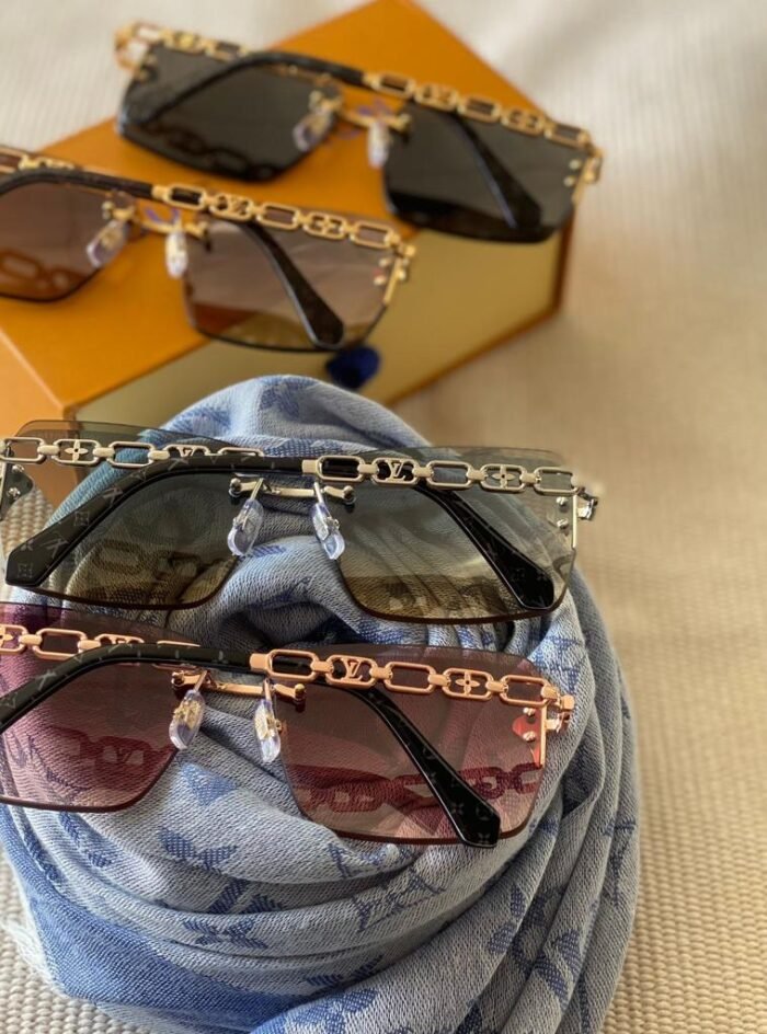 ⁦LOUIS VUITTON SUNGLASSES⁩ - الصورة ⁦2⁩