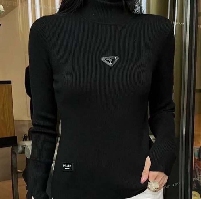 NEW COLLECTIONS PRADA - Image 1