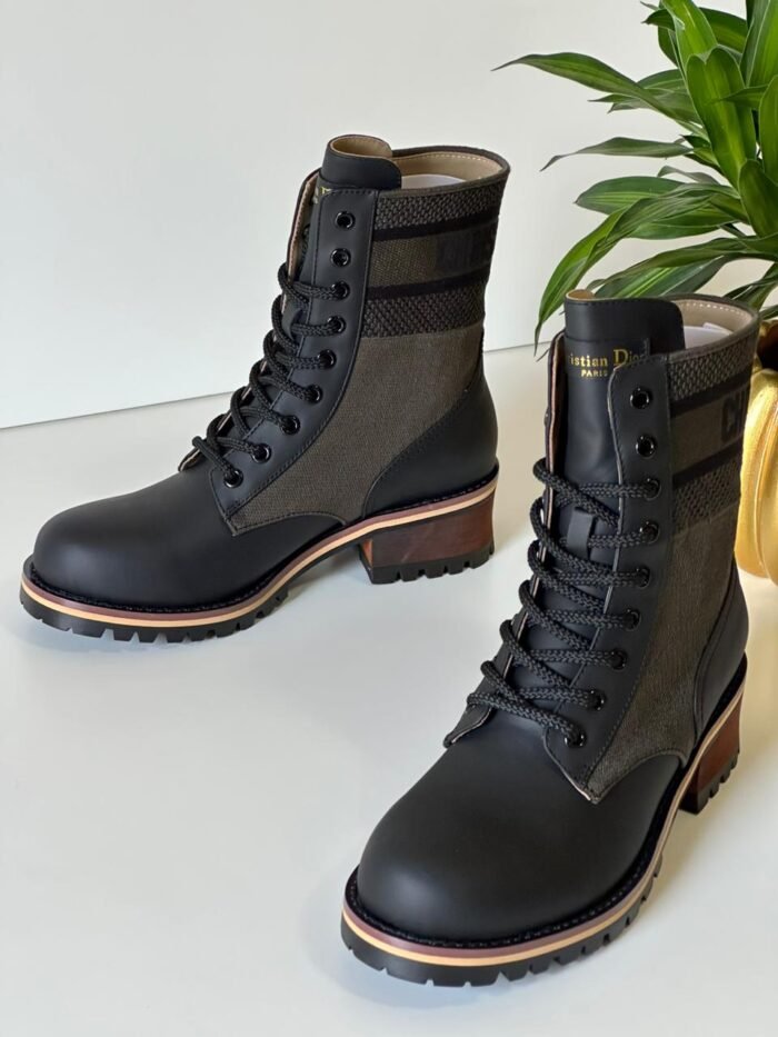 NEW CHRISTIAN DIOR BOOT - Image 2