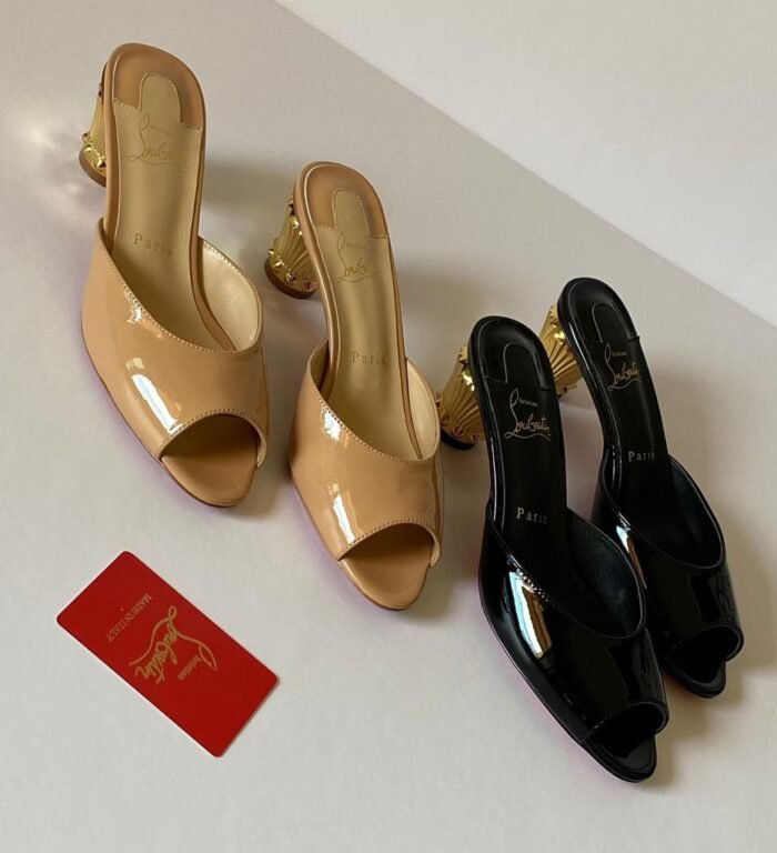 ⁦CHRISTIAN LOUBOUTIN⁩ - الصورة ⁦1⁩