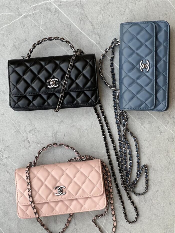 CHANEL MINI FLAP CROSSBODY BAG - Image 1