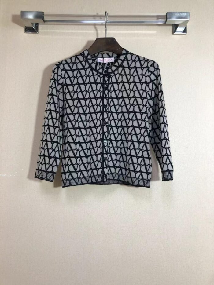 VALENTINO - Image 1