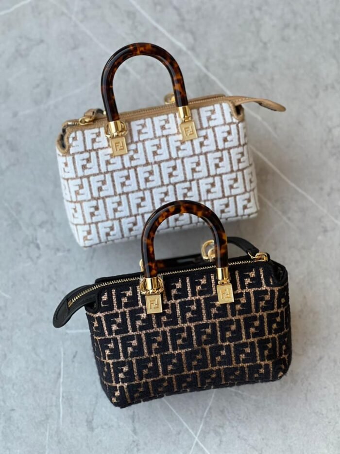 FENDI BY THE WAY MINI - Image 1