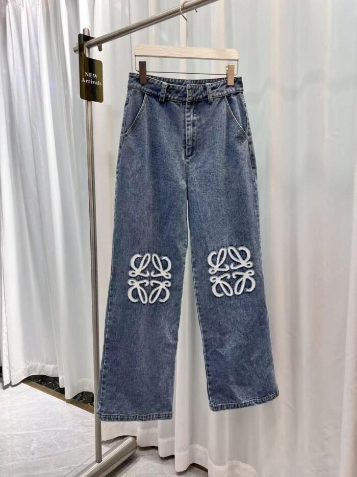 ⁦LOEWE⁩ - الصورة ⁦1⁩