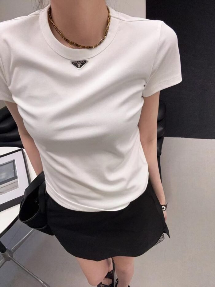 PRADA T-SHIRT - Image 1