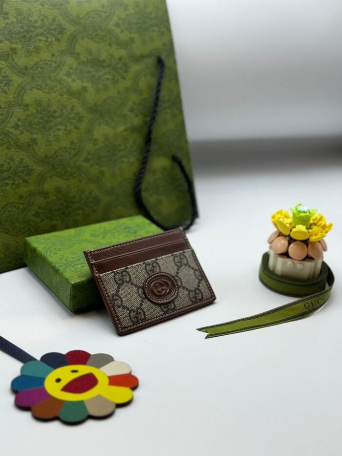 GUCCI CARD HOLDER - Image 1