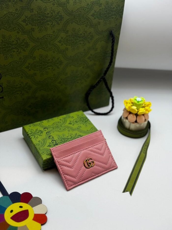 GUCCI CARD HOLDER - Image 1