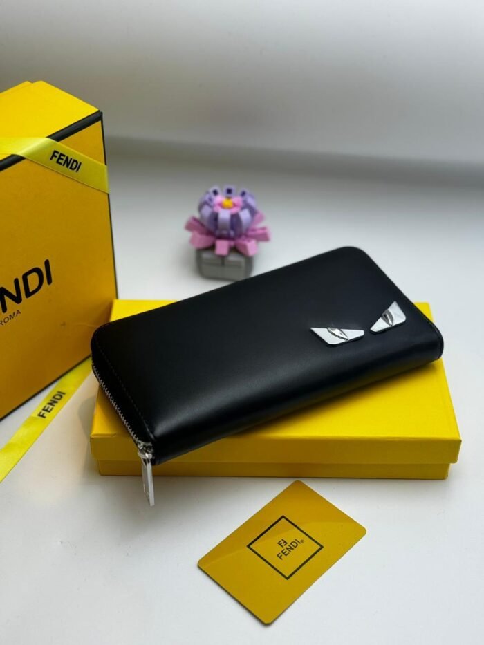 ⁦FENDI WALLET⁩ - الصورة ⁦1⁩