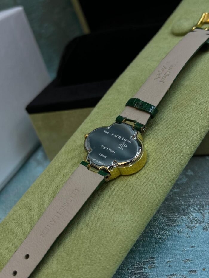 ⁦VAN CLEEF WATCH  - 30MM⁩ - الصورة ⁦3⁩