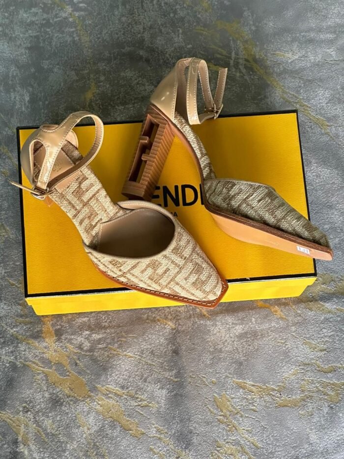FENDI - HEEL - Image 1