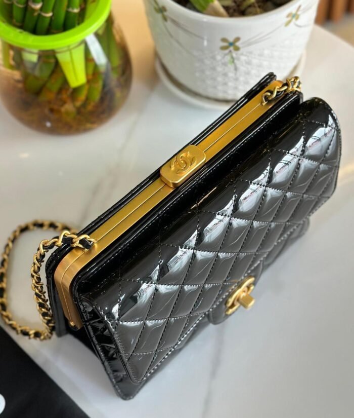 CHANEL - 20 CM - Image 2