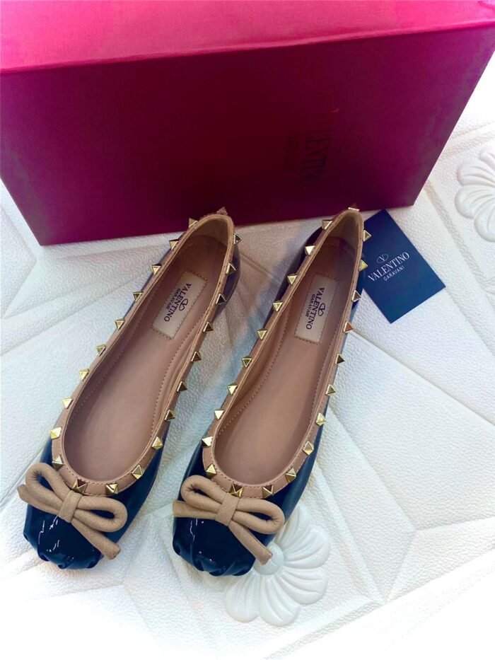 VALENTINO - Image 1
