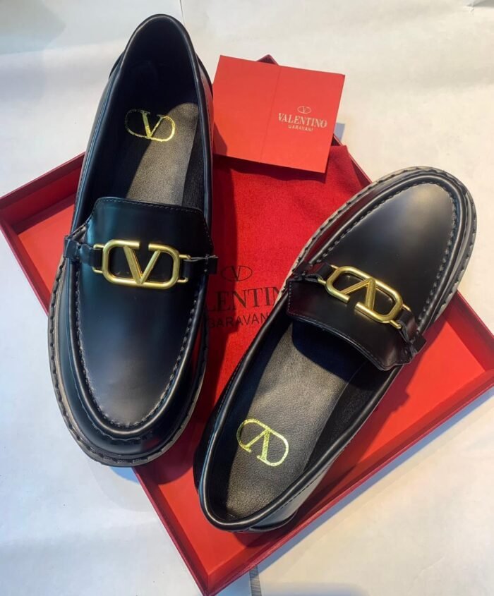VALENTINO - Image 1