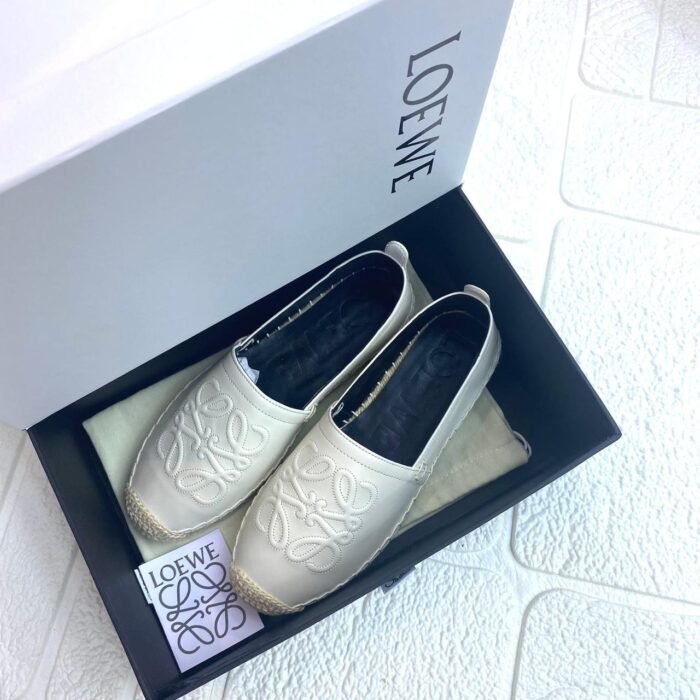 LOEWE FLAT - Image 1