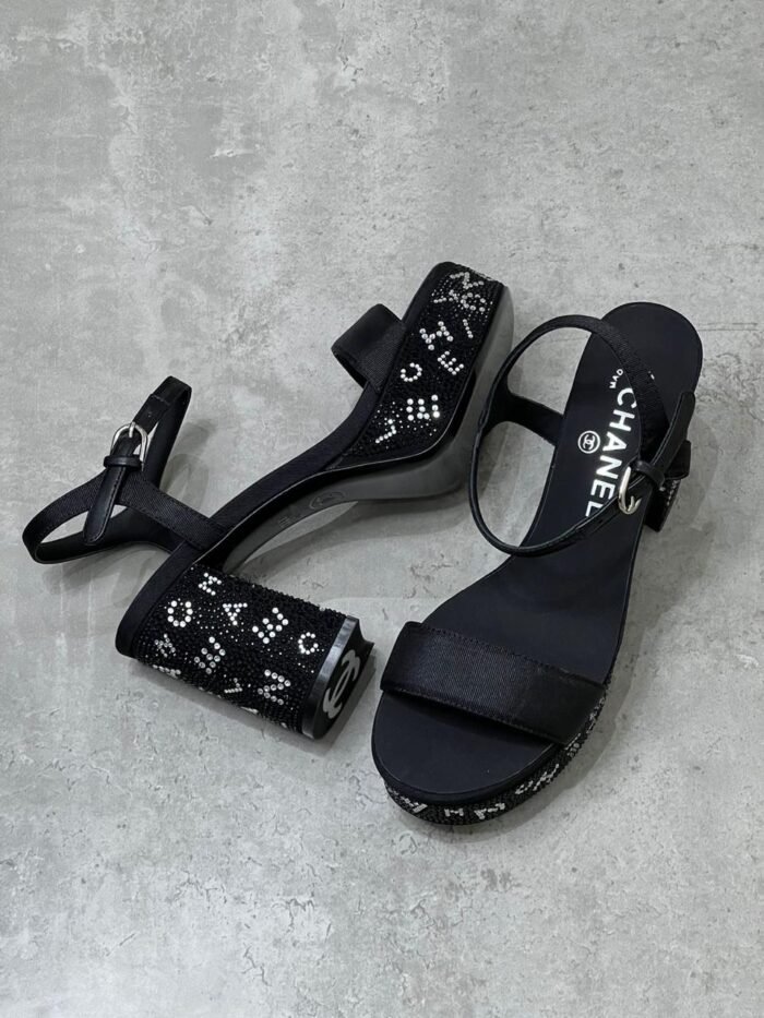 ⁦CHANEL HEEL⁩ - الصورة ⁦1⁩