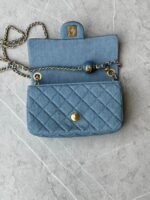 CHANEL TIMELESS/CLASSIQUE CROSSBODY BAG - Image 2