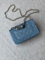 CHANEL TIMELESS/CLASSIQUE CROSSBODY BAG - Image 3