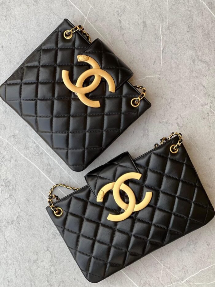 CHANEL NEW BAGUETTE BAG - Image 1