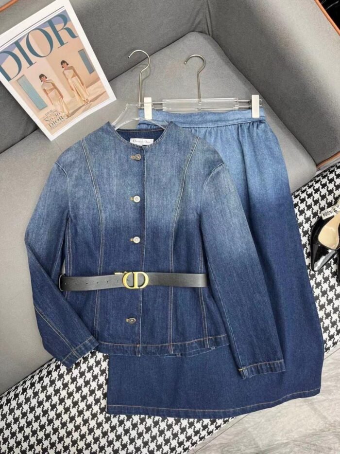 CHRISTIAN DIOR - Image 1