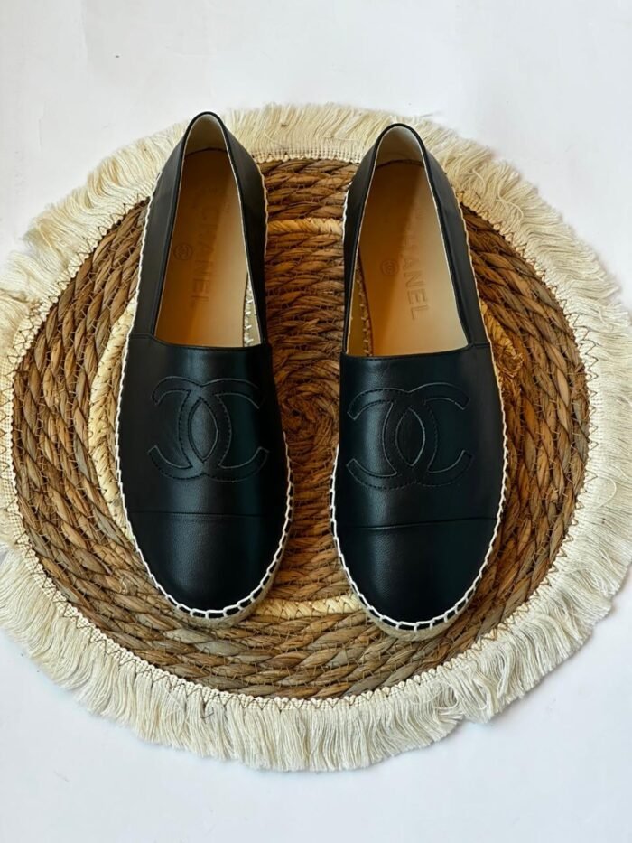NEW CHANEL - FLAT - Image 3
