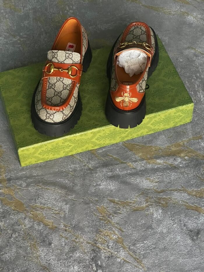 NEW GUCCI - Image 3