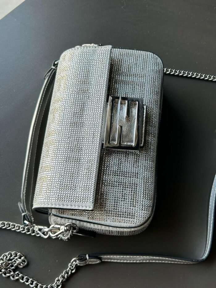 ⁦FENDI⁩ - الصورة ⁦3⁩