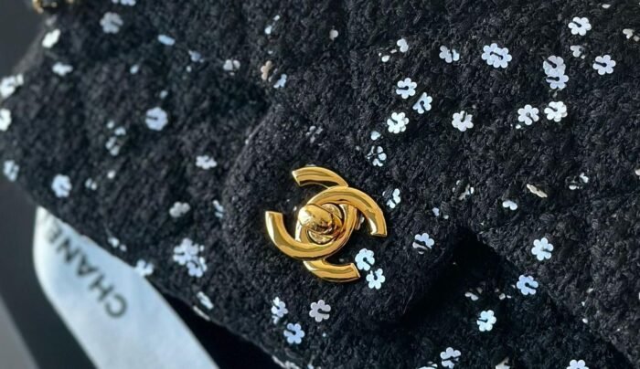 CHANEL - 20 CM - Image 3