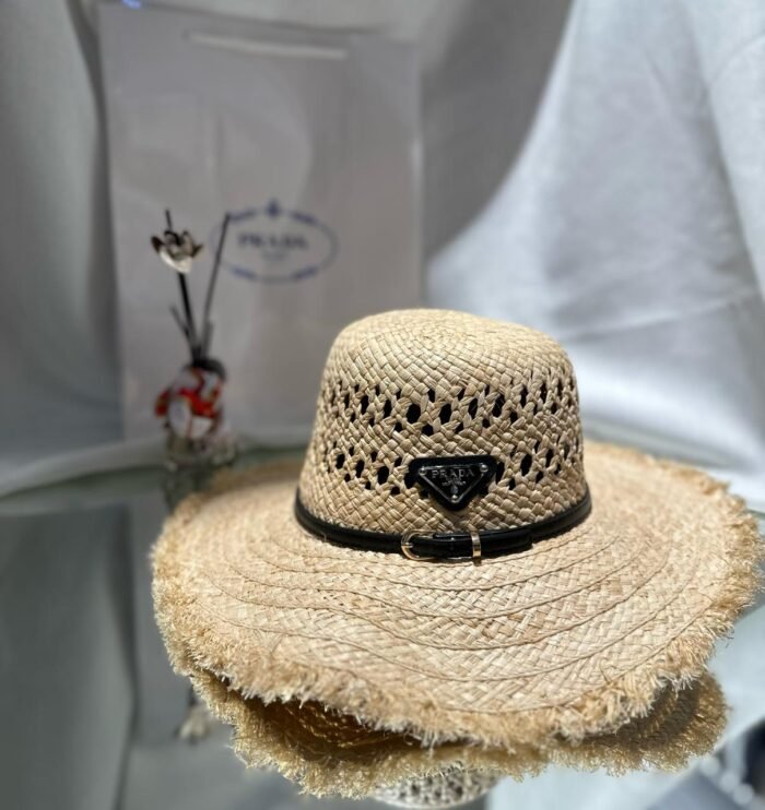LOEWE - Image 1