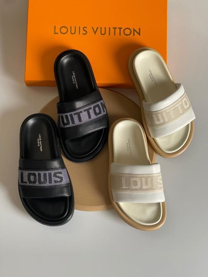 LOUIS VUITTON - Image 1